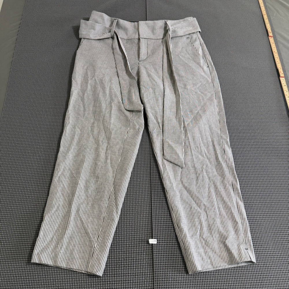 Banana Republic Women Grey White Striped Tie Waist Straight Leg Pants Size 8